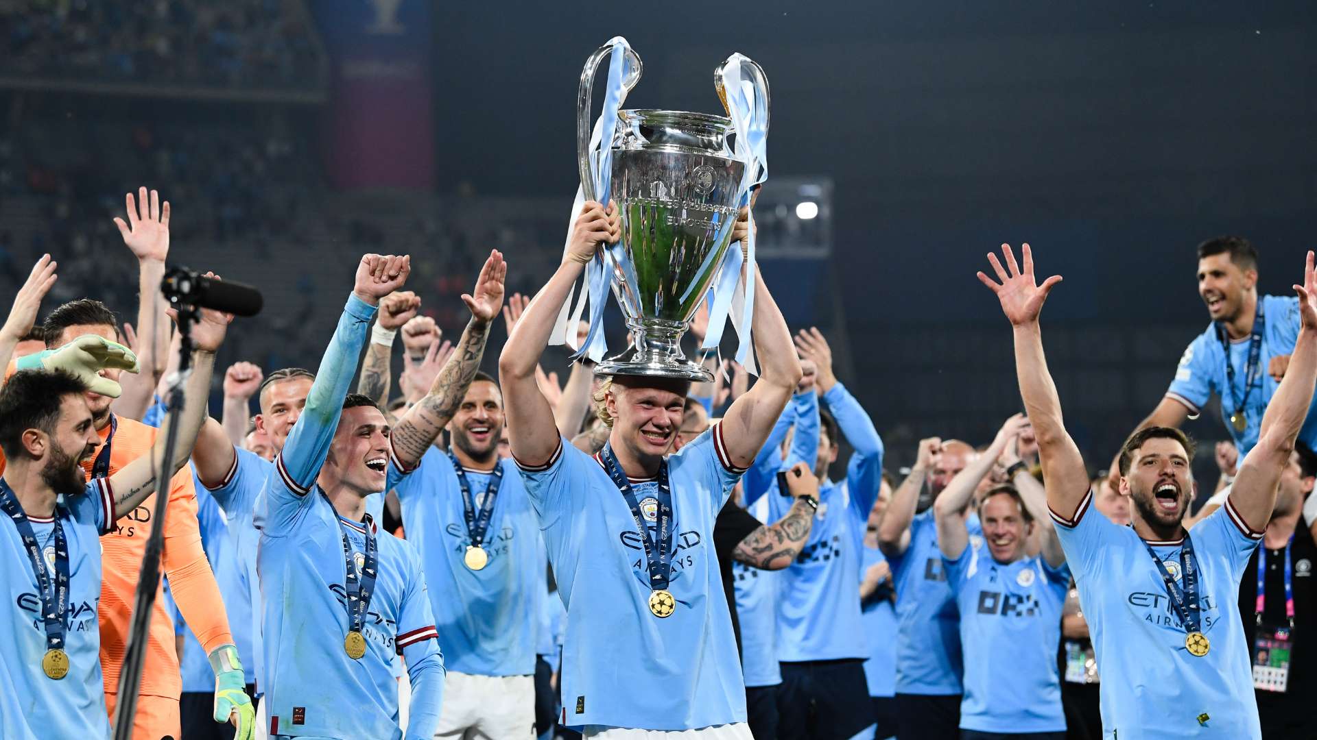 在第二轮比 在第二轮比